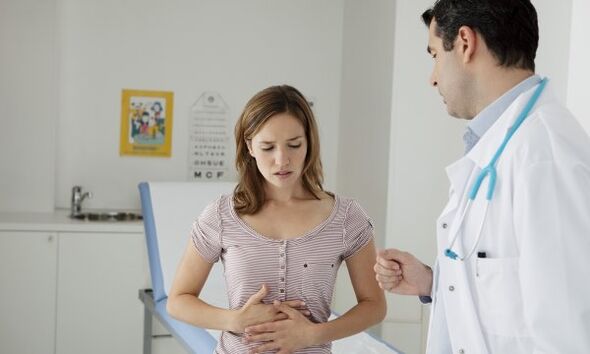 Gastroenterologen vil forklare i detalj for pasienten med pankreatitt hvordan man spiser for ikke å skade kroppen
